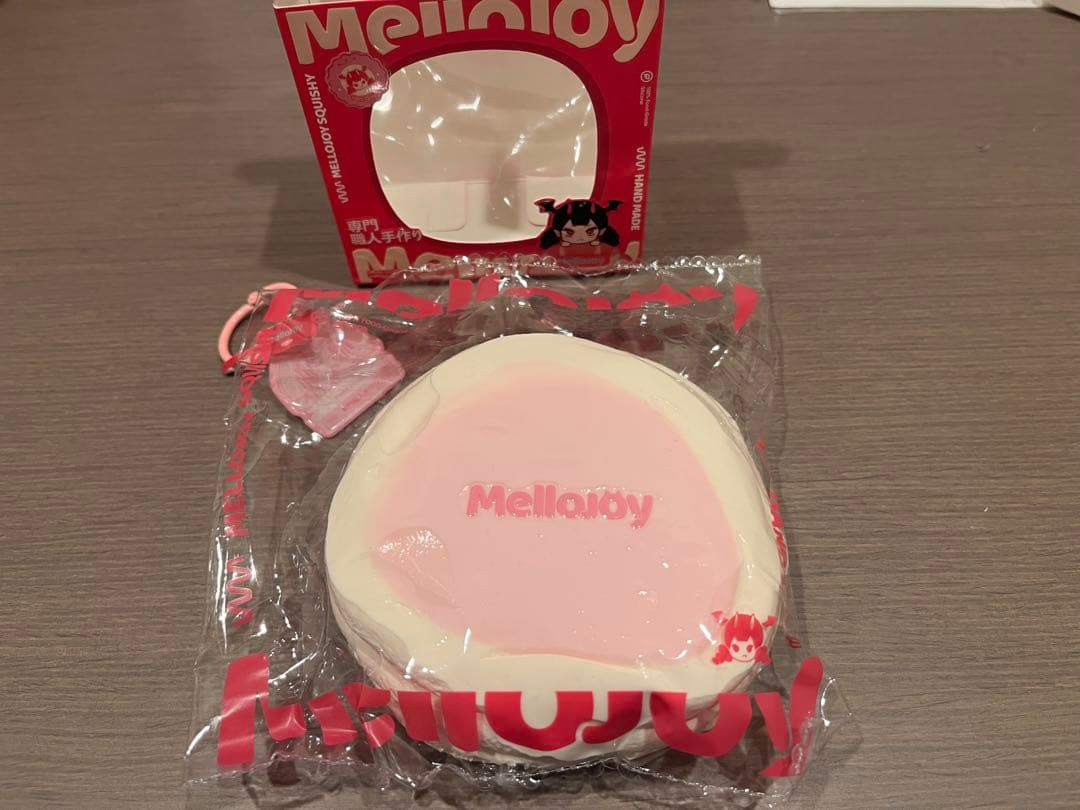 mellyjoyスクイーズ　スフレ