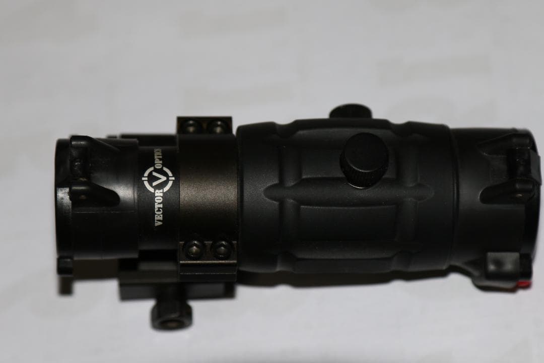 VECTOR OPTICS 光学機器 マグファイヤーブラック マウント付き