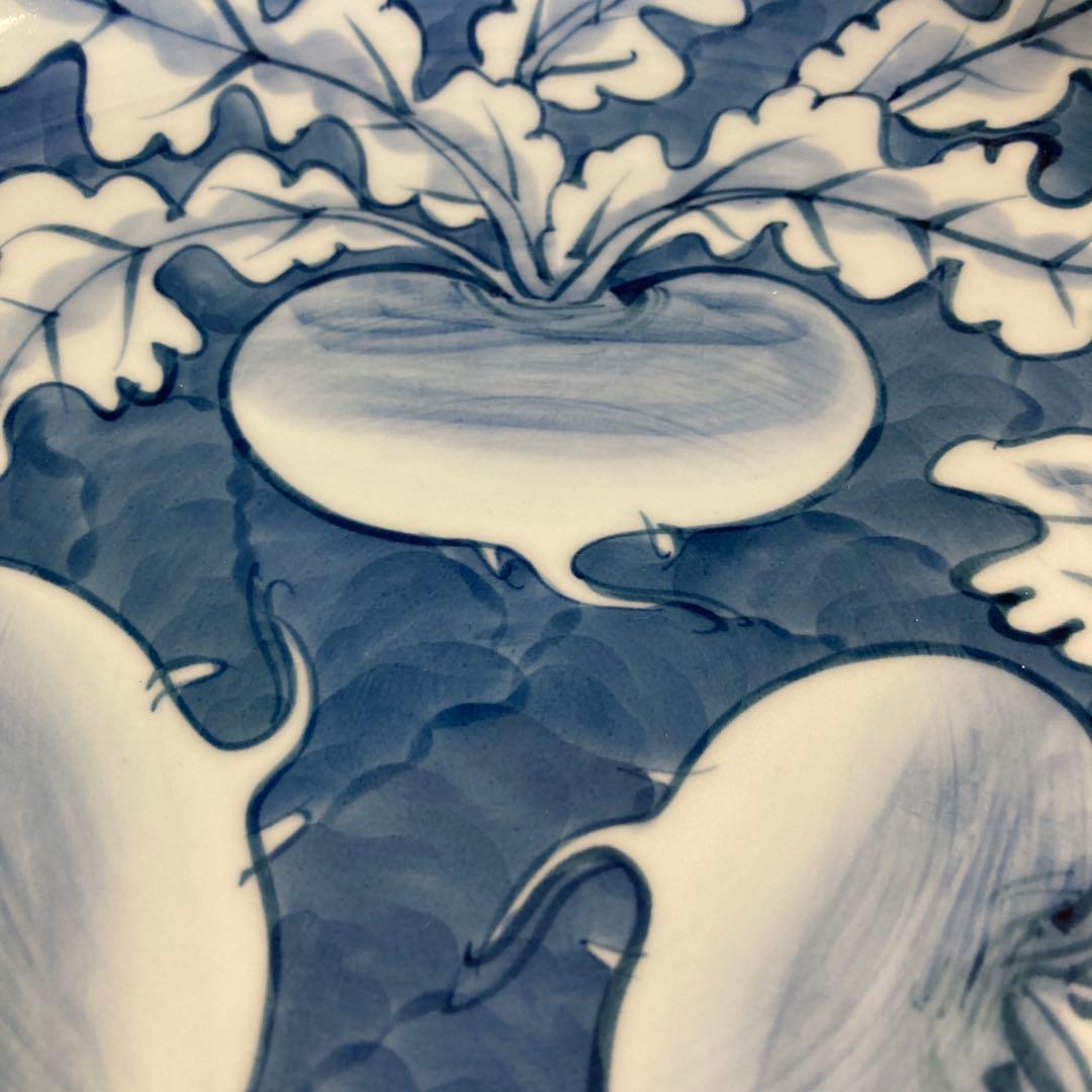 【源右衛門】古伊万里の伝統　日本の名窯　舘林源右衛門作　染付濃根菜図　大皿