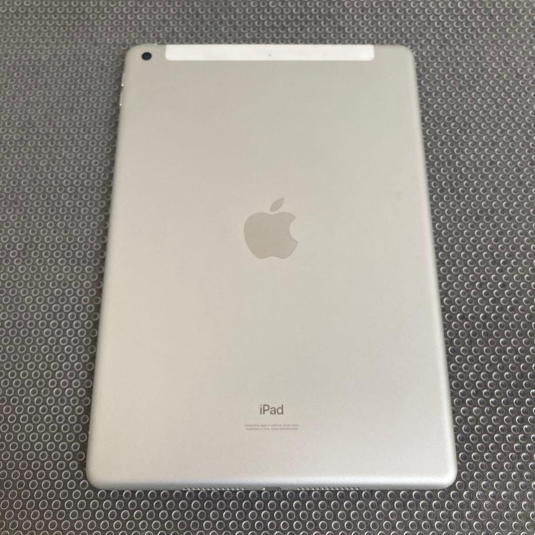 3596【早い者勝ち】電池最良好☆iPad8 第8世代 32GB SIMフリー☆