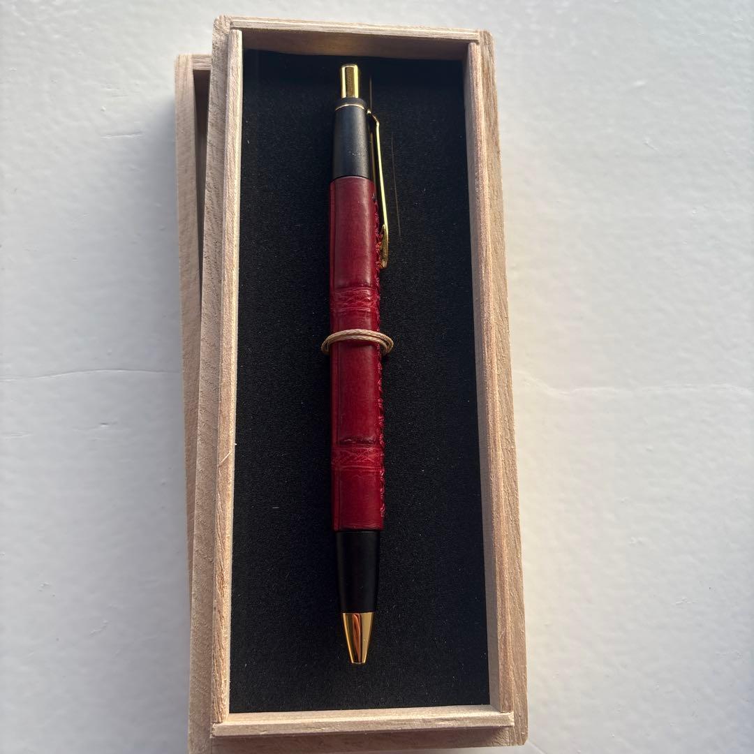 schicksal シックザール　クリムゾンレッド　シャーペン