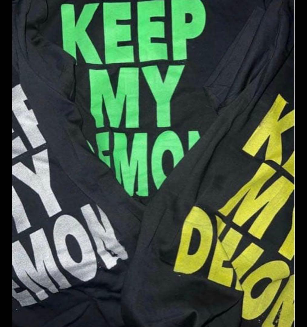 KEEP MY DEMON Tシャツ　money sex 888