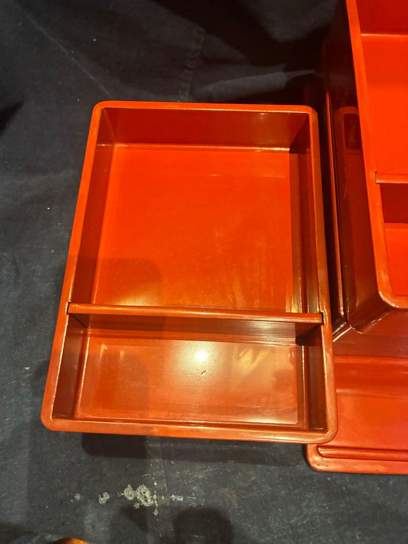 野弁当　漆器　朱塗り　沈金　桜　五段弁当　5人分　傷み無し　雛祭り