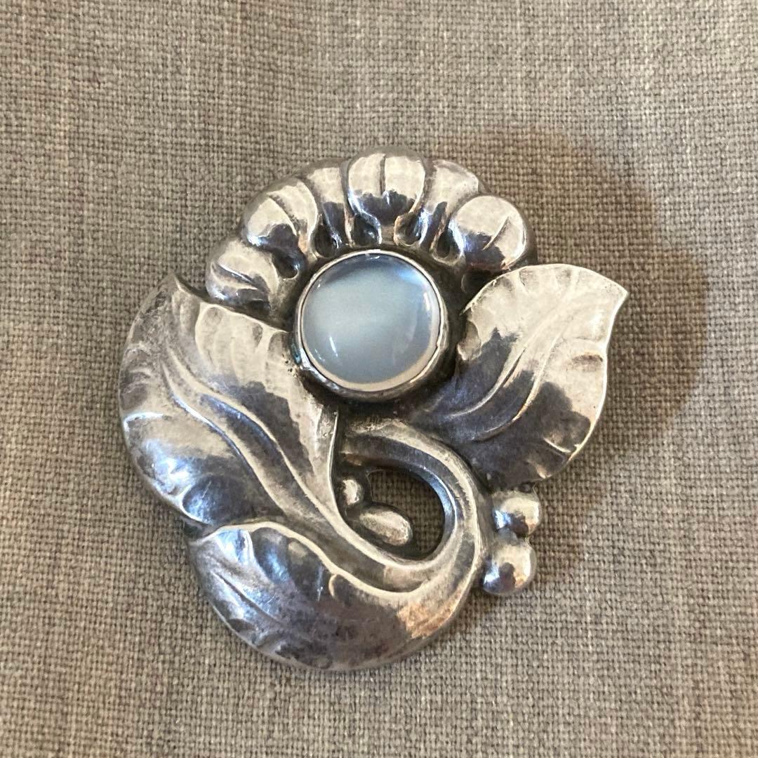 ジョージジェンセン　ブローチ　ムーンストーン　71