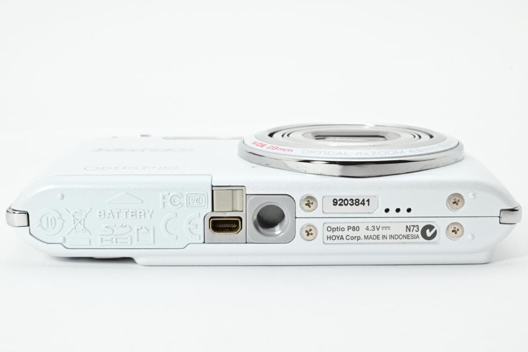 【極美品】PENTAX OPTIO P80 ホワイト　新品級！