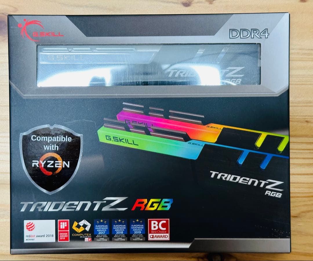 メモリー G.SKILL TRIDENT Z RGB DDR4 16GB 3200MHz