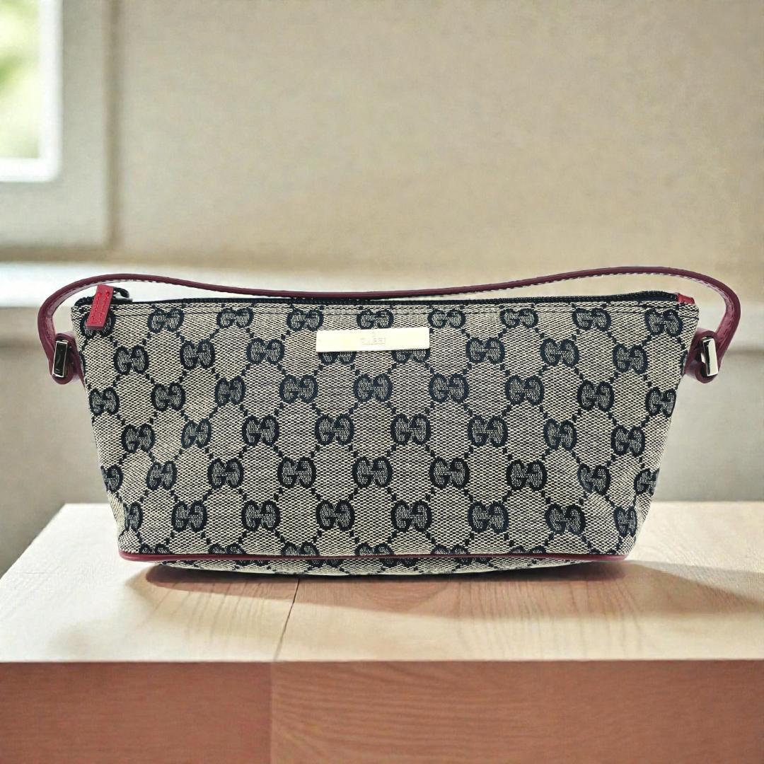 GUCCI　グッチ　GGキャンバス 0391103 アクセサリーポーチ