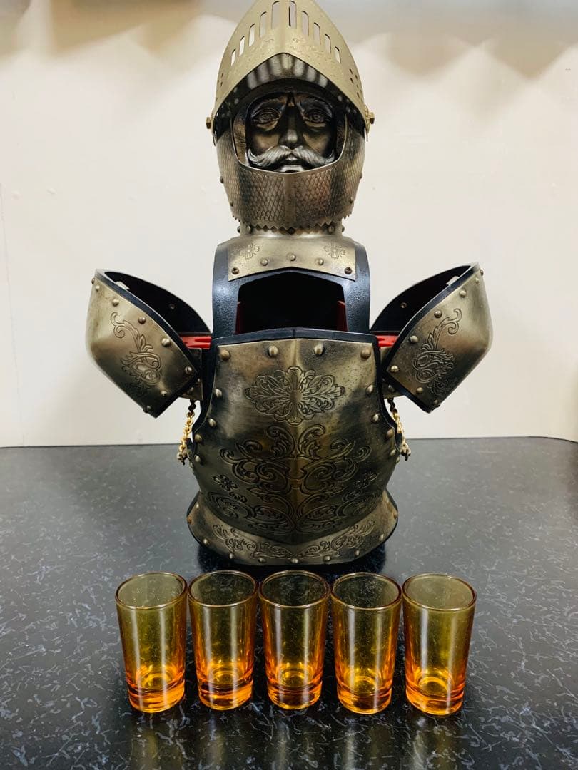 NIKKA ニッカ ニッカウヰスキー 空き瓶 西洋騎士甲冑ボトルケ