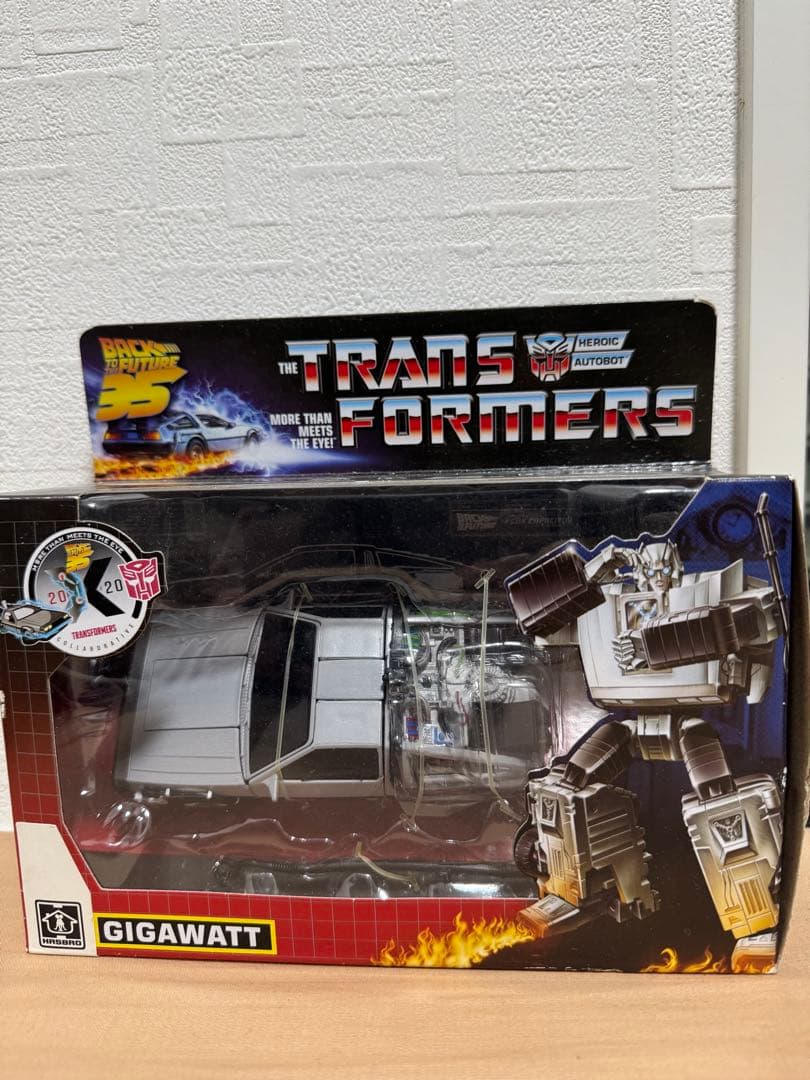 GIGAWATT トランスフォーマー　デロリアン　未開封
