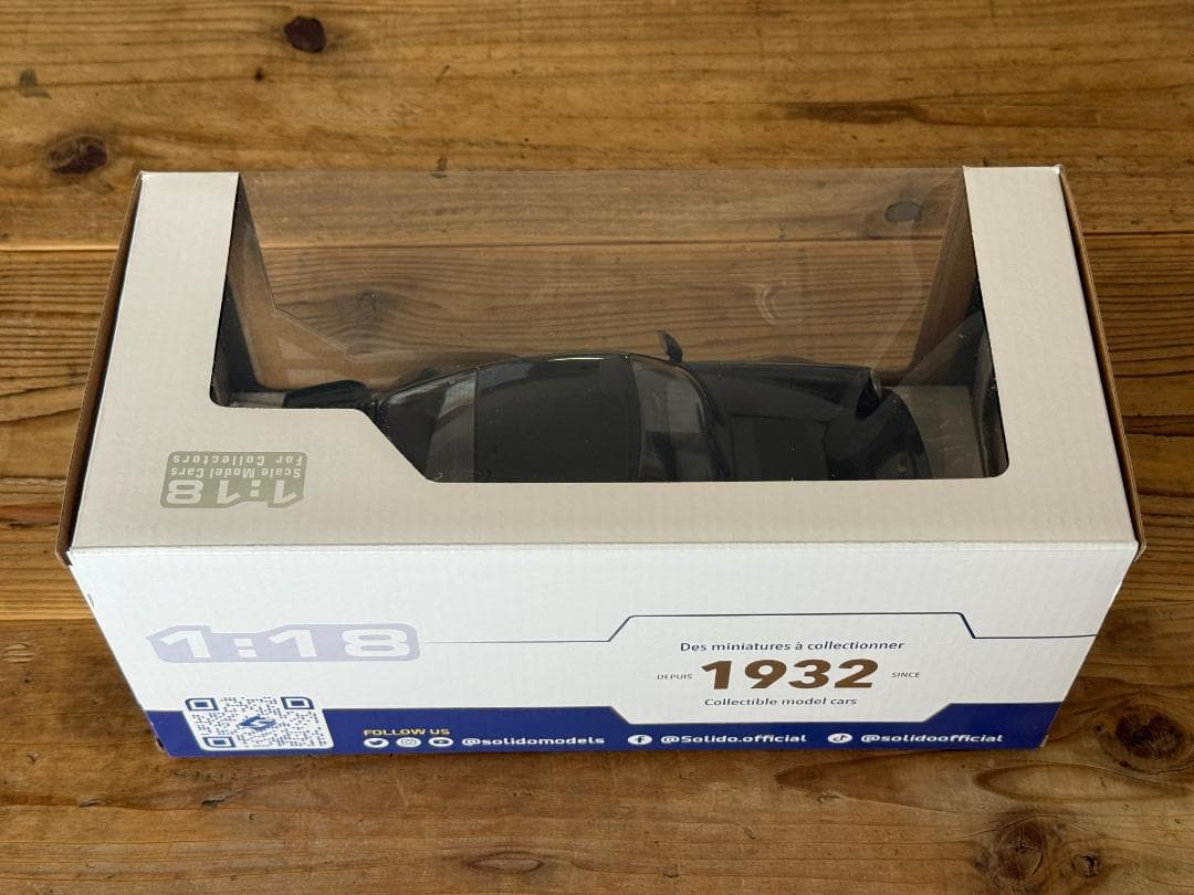 ミニカー Solid PORSCHE 911 TURBO 3.6 1993 1/18