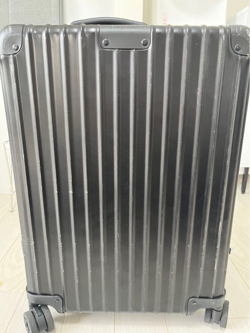 ブラックキャリーケース ダイヤル式ロック付き