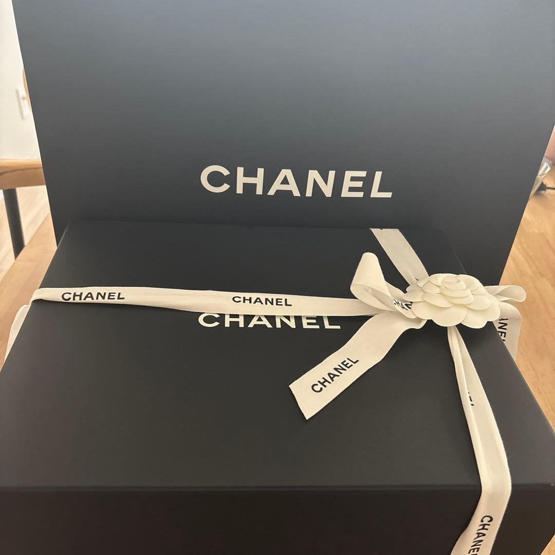 CHANEL ココハンドル入っていた箱 box 空き箱 ショッパー 新品