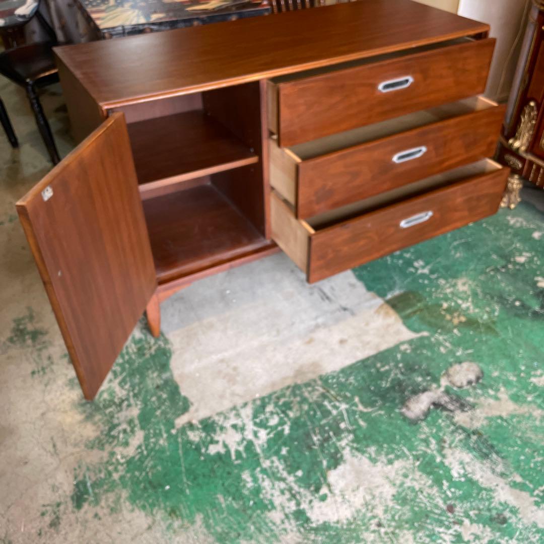 USA ヴィンテージ家具・チークバッフェ・ドレクセルヘリテージ