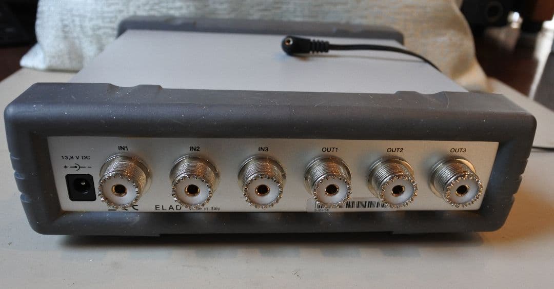 ELAD AMS-33 同軸切替器 3入力3出力切替マトリックス