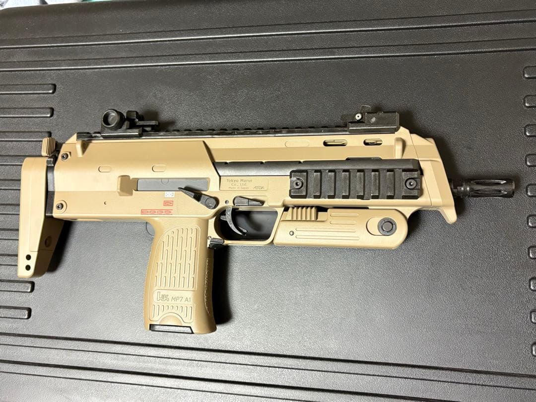 東京マルイ電動ガンMP7A1 TAN
