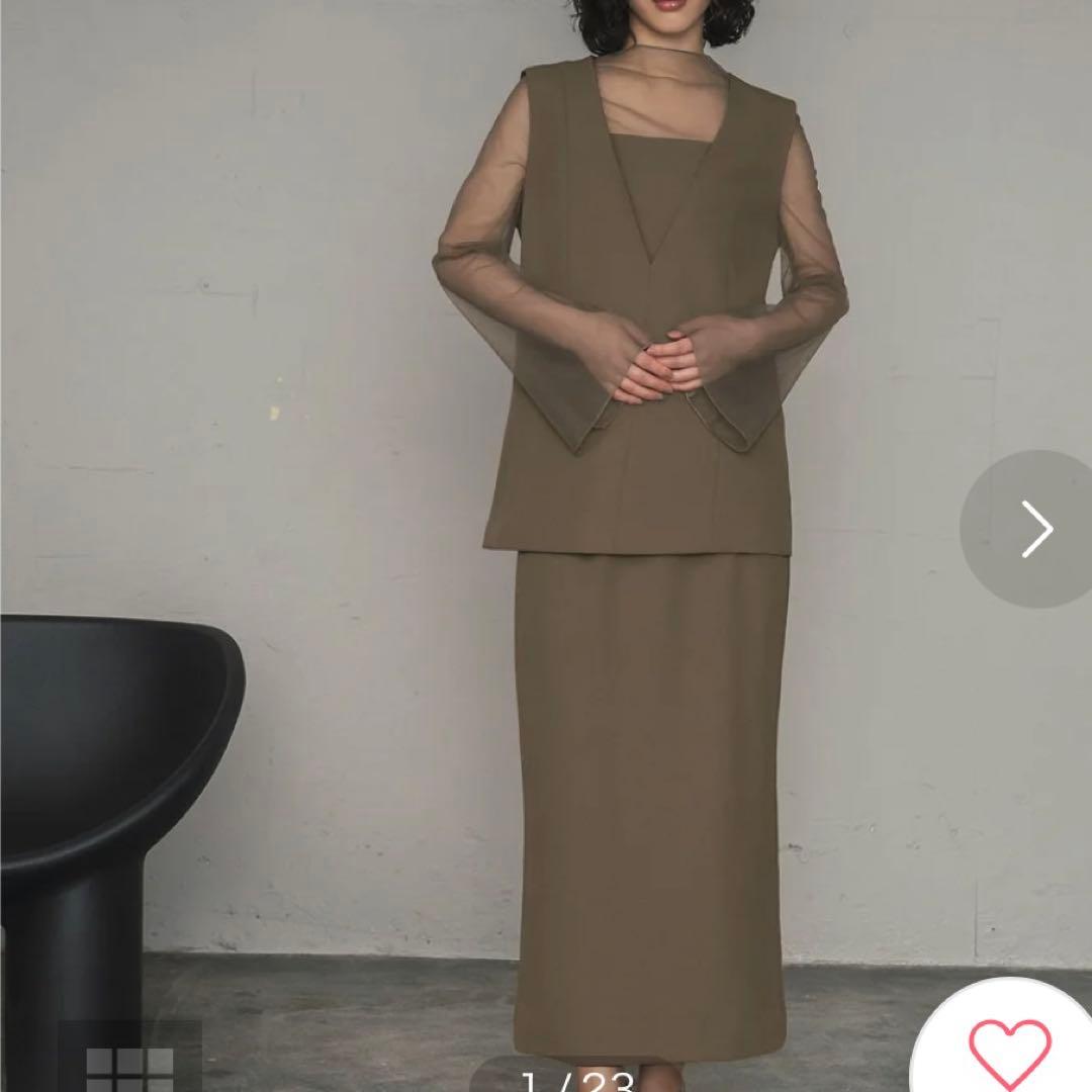 GIRL チュールレイヤードトップ スタイトスカート　セットアップ カーキ L