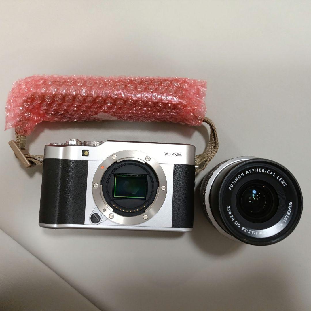 (ジャンク品)Fujifilm X-A5 ミラーレスカメラ 15-45mmレンズ
