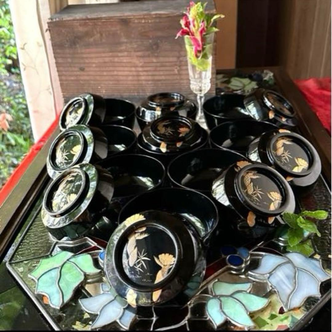 感謝お嫁入り‼️明治39JAPAN蒔絵　福寿草&梅と松葉真塗り上黒椀　吸物椀5客