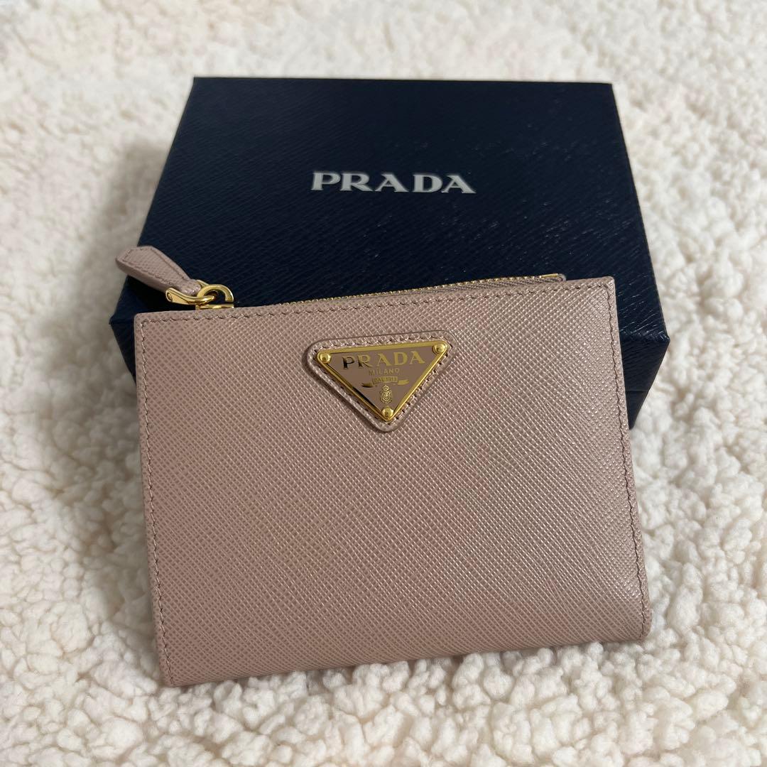 PRADA サフィアーノレザー 二つ折り財布