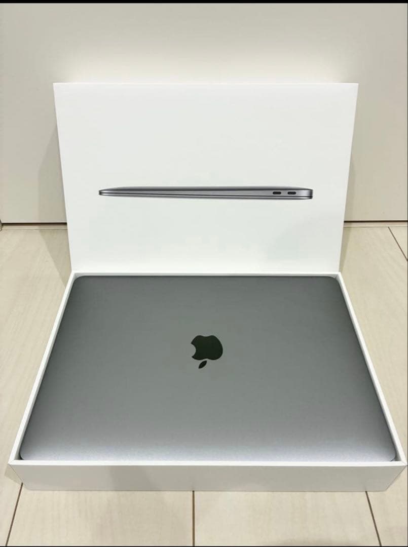 Apple MacBookAirM1 (2020) スペースグレー