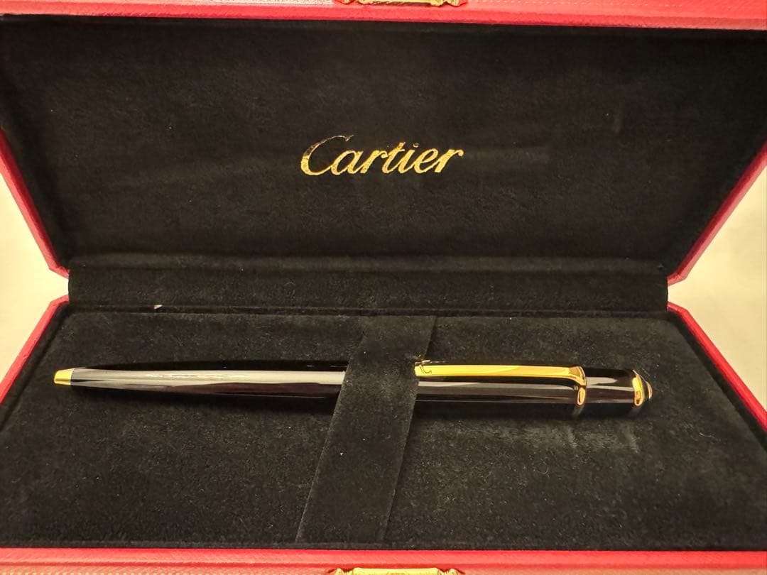 Cartier ブラック ボールペン ケース付き