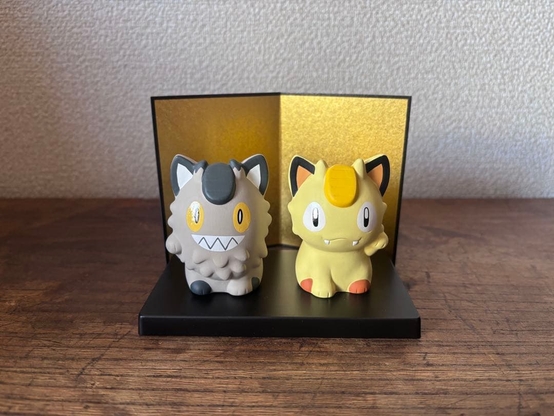 ポケモン　陶飾り　ニャースとガラルニャース