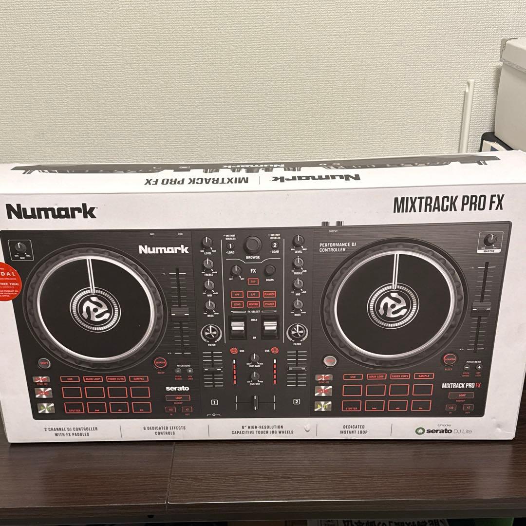 値下げ！Numark Mixtrack Pro FX DJコントローラー