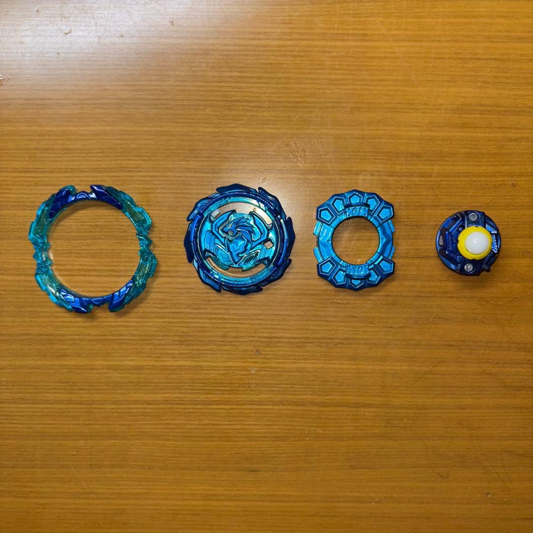 【ベイブレードバースト超ゼツ】リヴァイブフェニックス　青翼Ver.