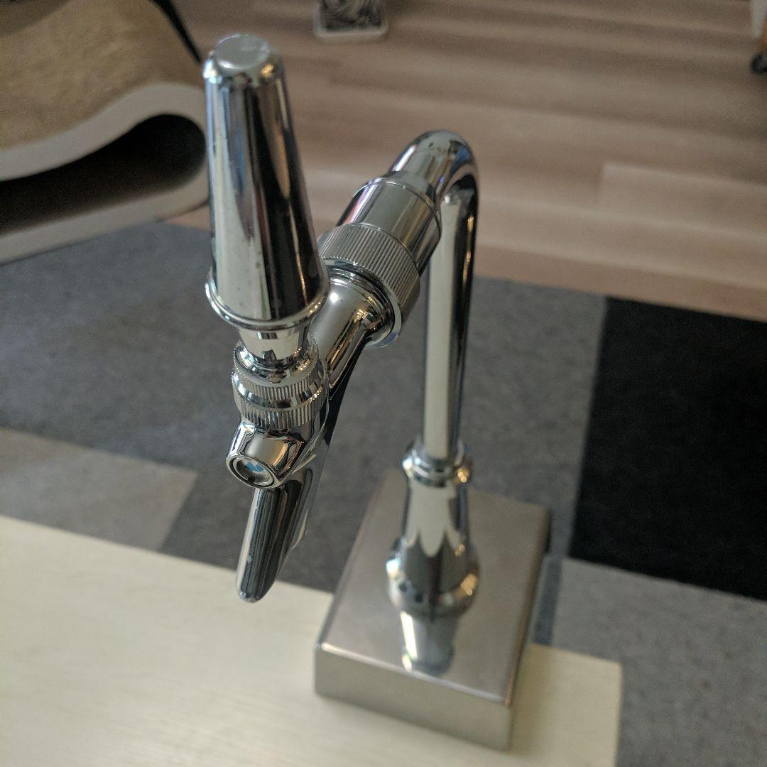 ビールサーバー　ドラフトタワー