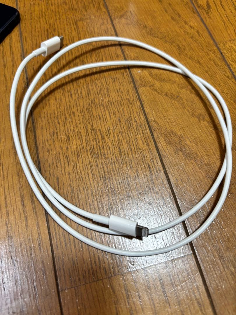 Apple iPhone se3 64Ｇおまけ多数