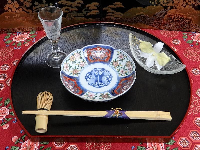 大聖寺伊万里　金襴手　桜に払子の図　４寸半皿　４枚　C351AS-AFf