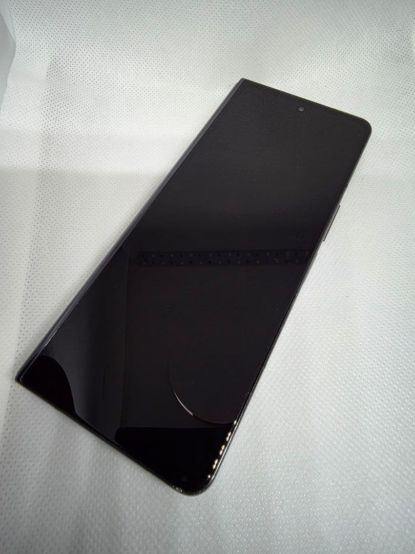 道*1様 Galaxy Fold5 256GB au SIMフリー