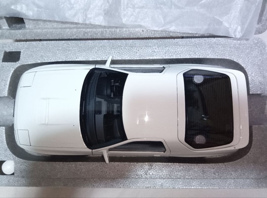 WHELART製 1/18 マツダ サバンナ RX-7 FC3 1990