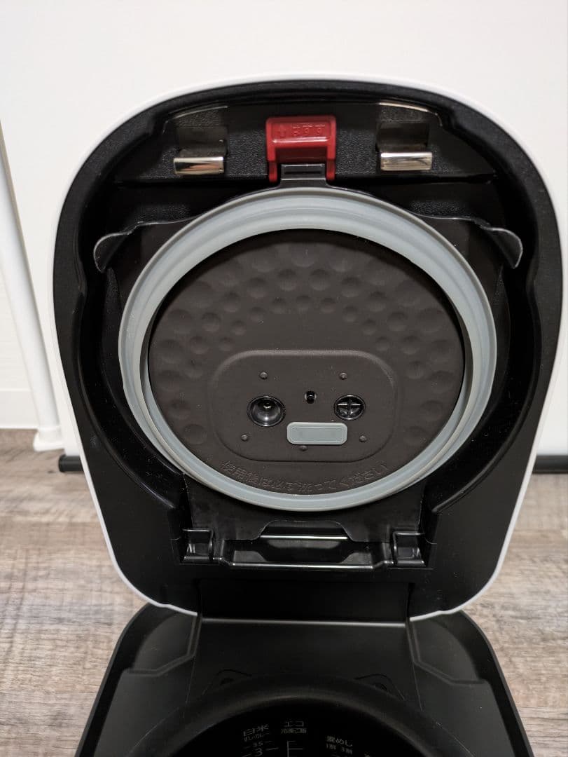 タイガー炊飯器 3.5合炊き　JPD‐G型　2024年製