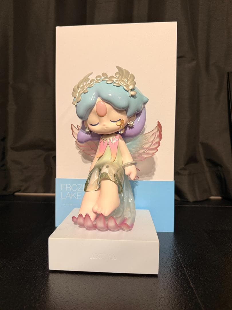 りりあAZURA FROZEN LAKE ビックフィギュア