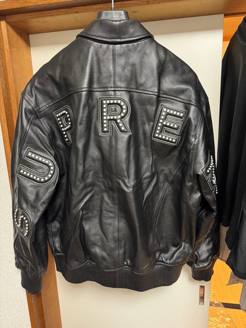 ジャケット・アウター Supreme Studded Arc Logo Leather Jacket