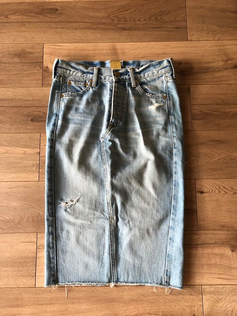 ドゥーズィエムクラスのデニムタイトスカート