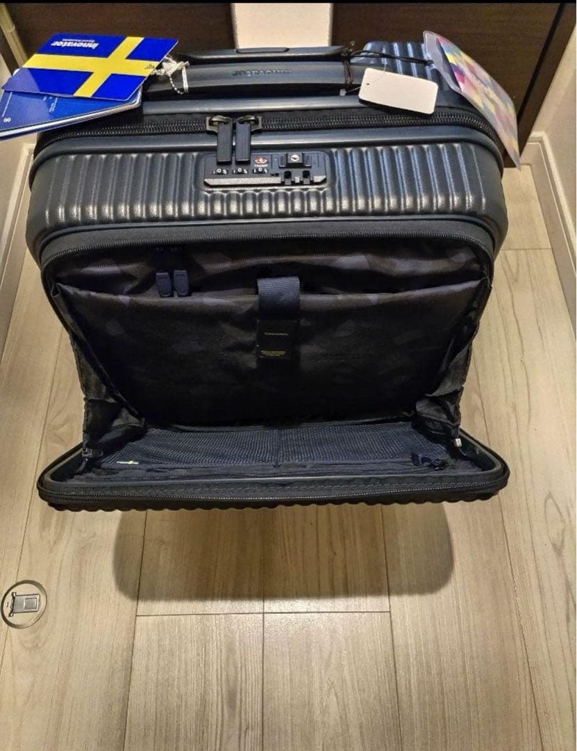 新品未使用 innovator 33L キャリーケース ネイビー inv20