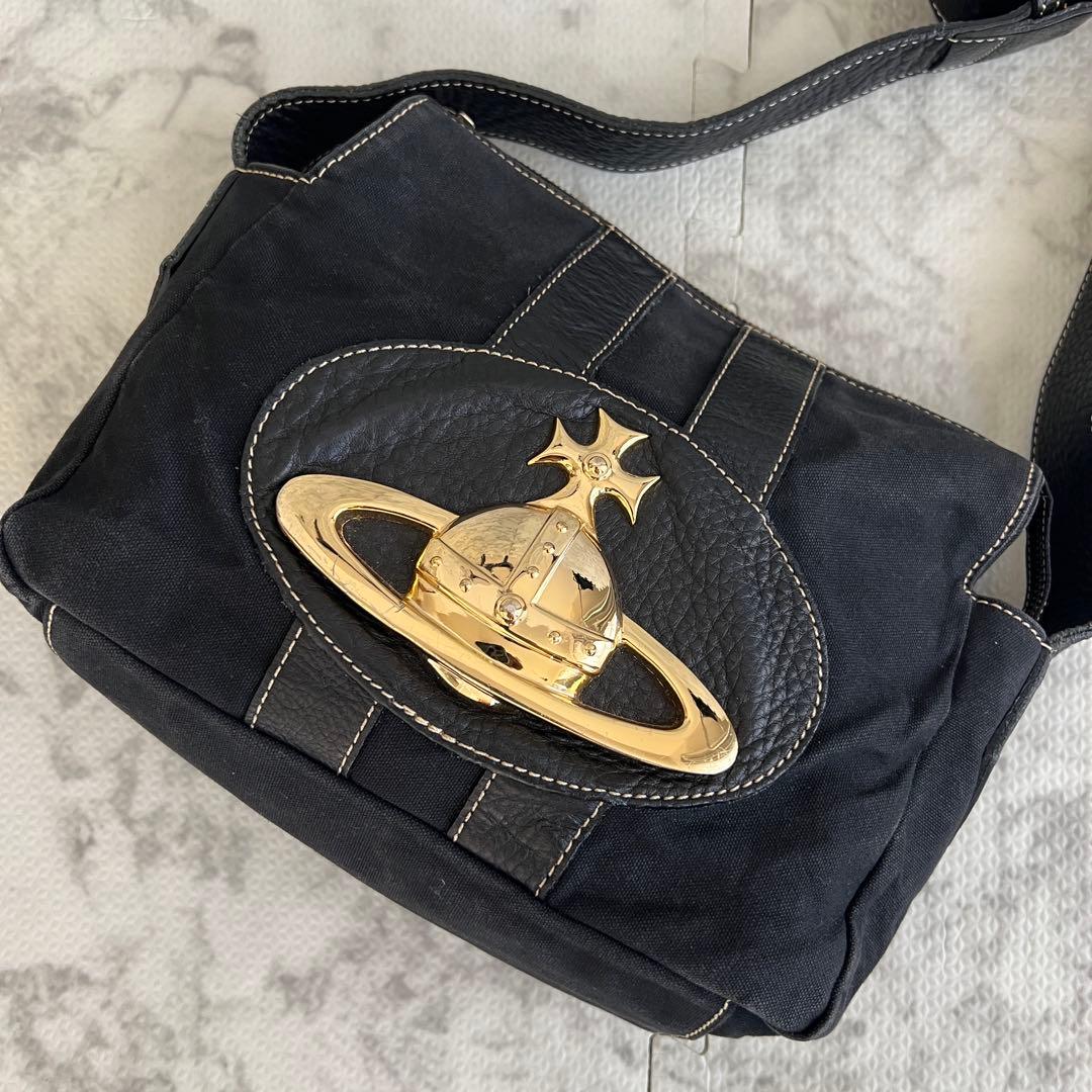 ヴィヴィアンウエストウッド ベイカーストリート ショルダーバッグ ビッグオーブ