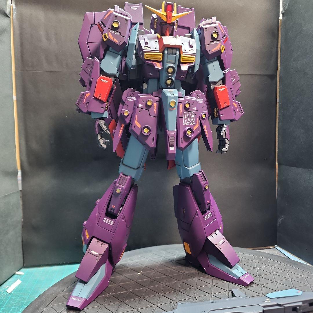 フ*ー様 海外製プラモ　1/72 Z(サイコガンダムmk-IIカラー)