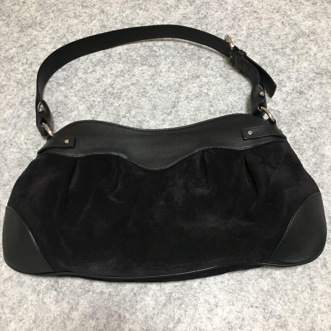 フェラガモ ハンドバッグ