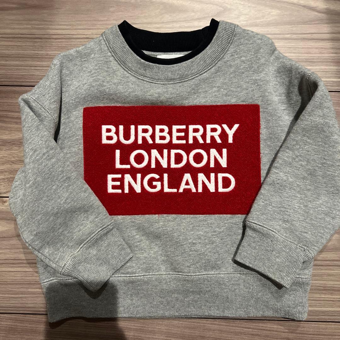 BURBERRYトレーナー