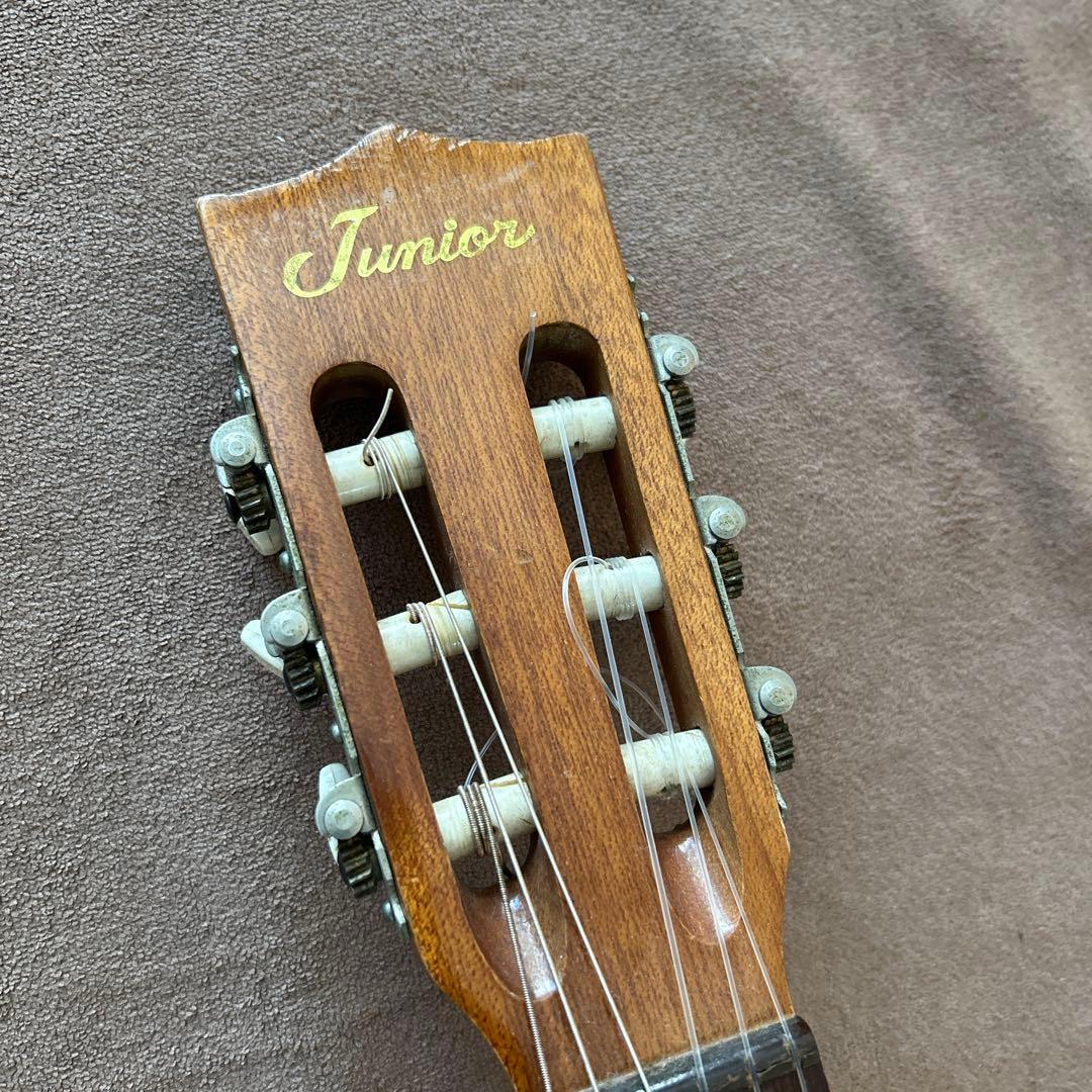 Famous Juniorギター　希少