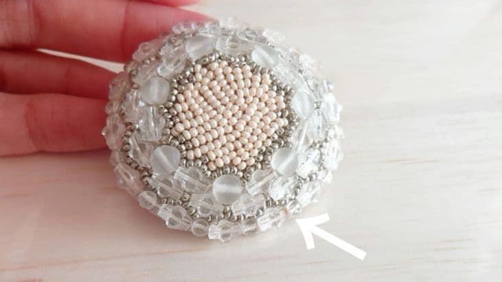 DOUBLE MAISON ビーズブローチ(帯留め)