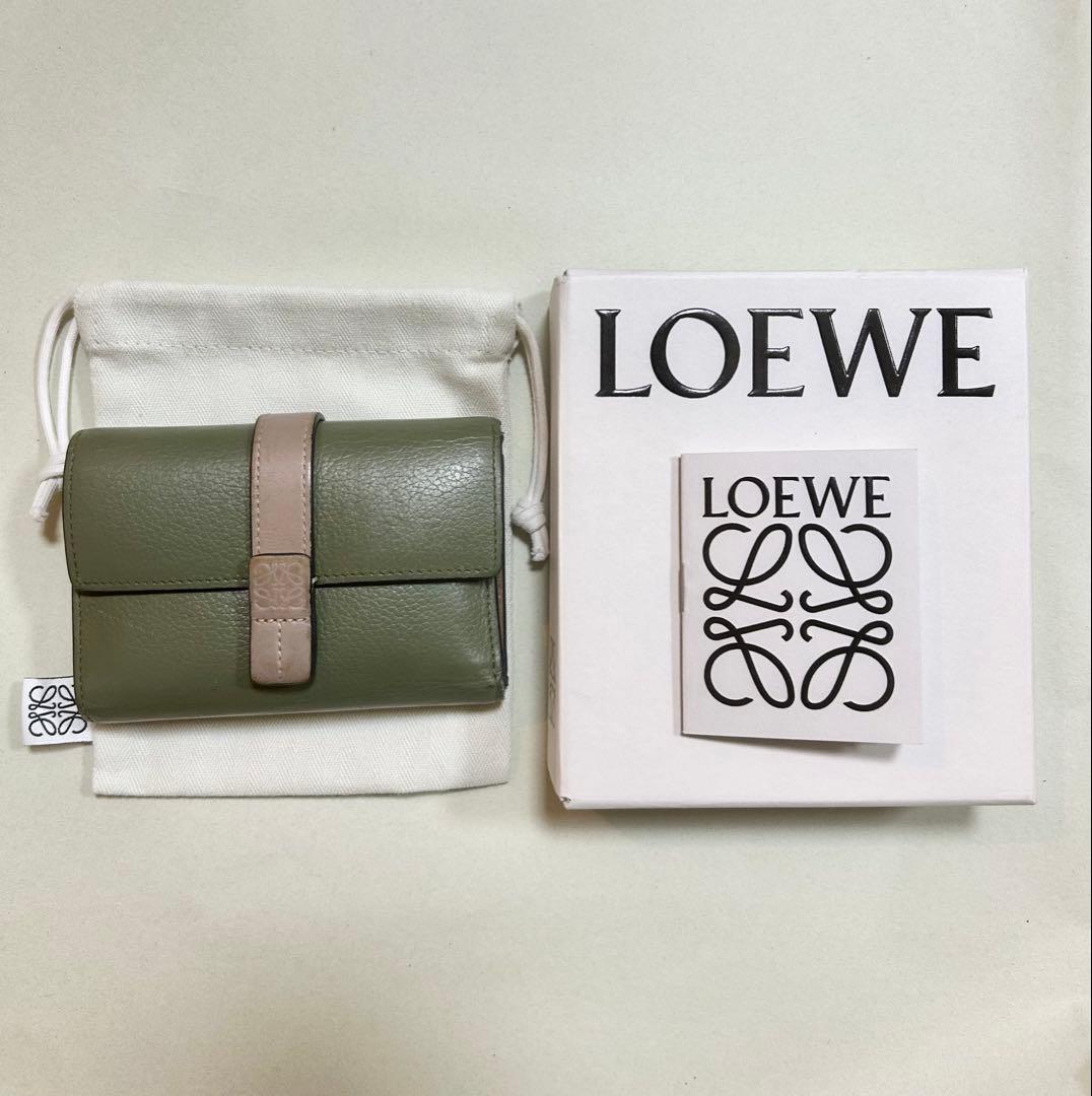 LOEWE ロエベ 財布 バーティカルウォレット
