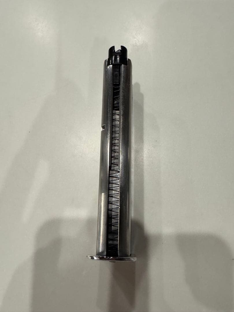 東京マルイ　デザートイーグル クロームステンレス　ガスガン