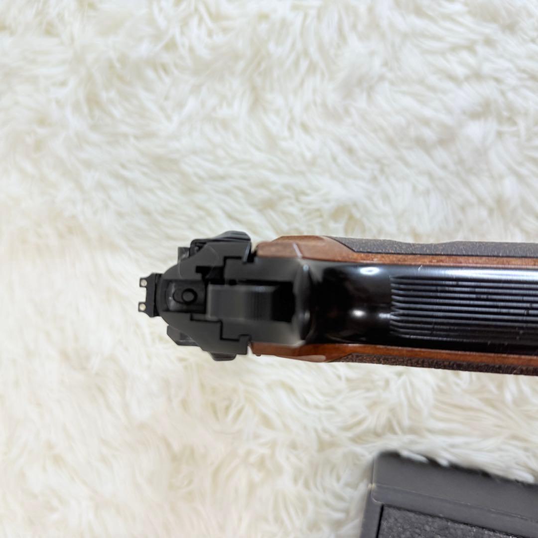 東京マルイ サムライエッジ M92F/S.T.A.R.S.カスタム〈ジルモデル〉