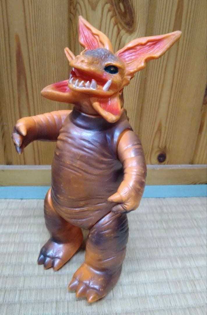 当時物マルサン ガボラ ソフビ 怪獣 ウルトラマン　角1本欠品