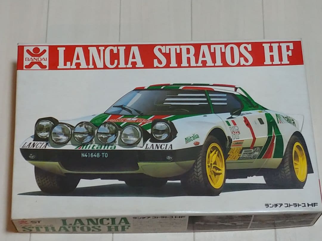 バンダイ　1/20　ランチア ストラトスＨＦ 当時物