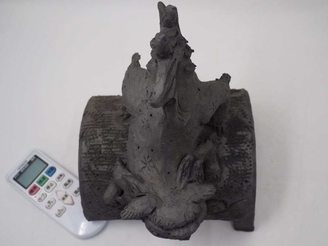 シーサー　瓦　沖縄産　琉球　守り神　鬼瓦　縁起物　破邪